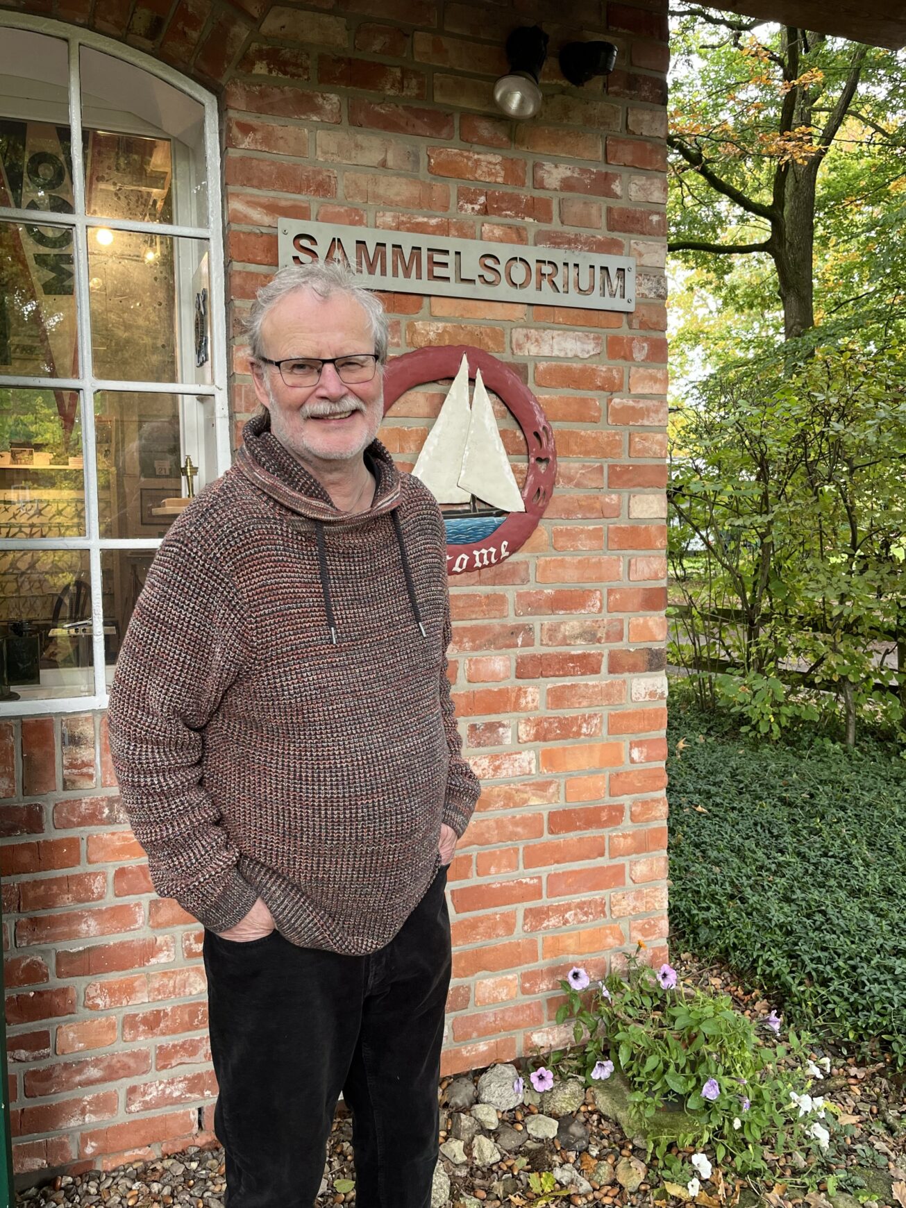 Besuch bei unserem Autor Niko Pross in Bremerhaven 1 IMG 1325 2 - Aktuelles -
